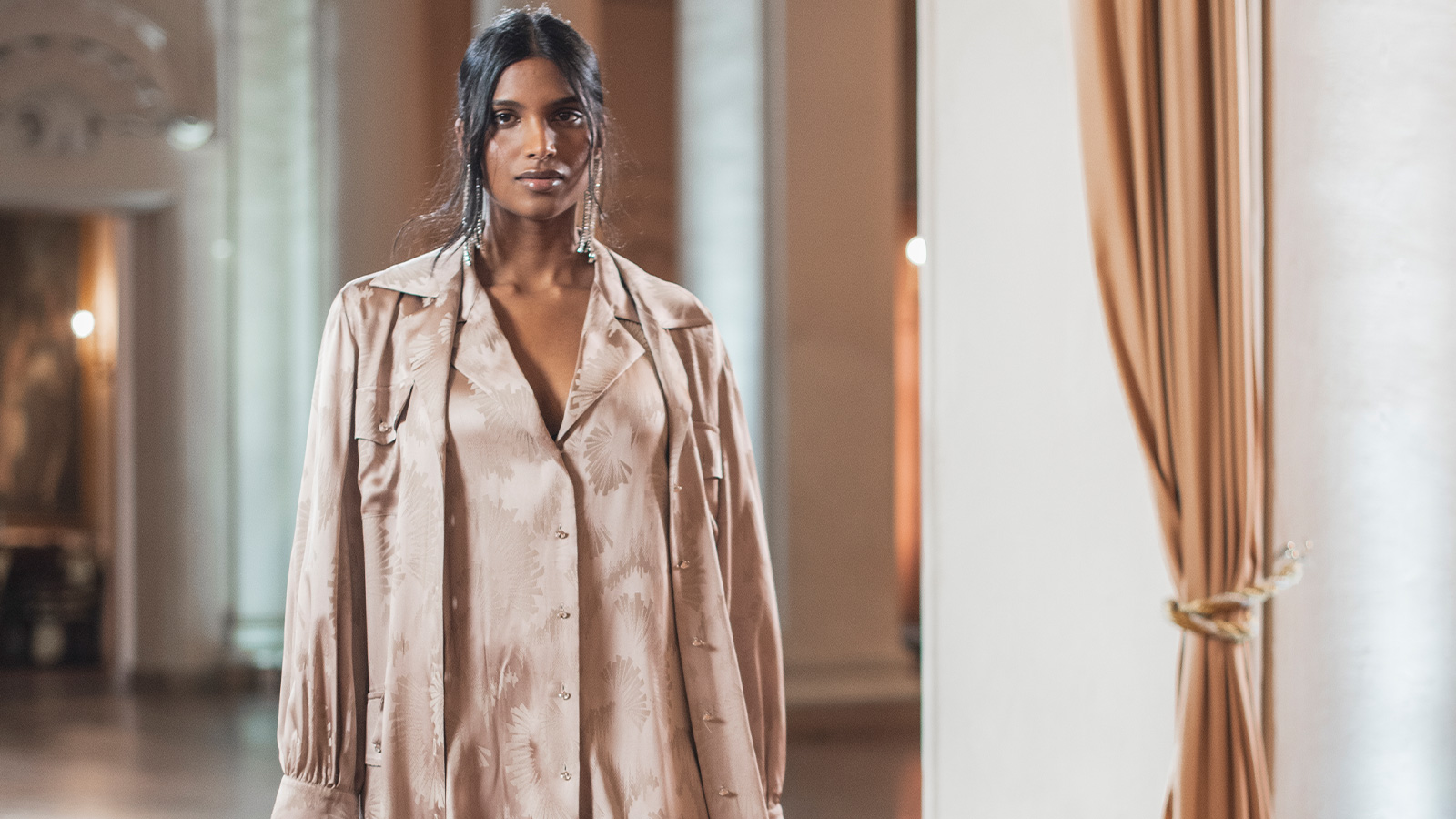 MARINA RINALDI HEROV1 DESKTOP 1600x900 1 Marina Rinaldi